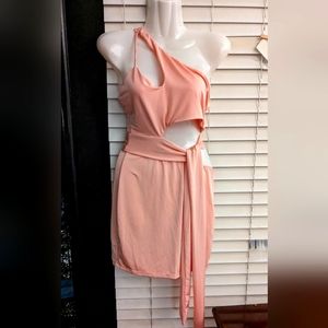 Cut out dress Peachy color